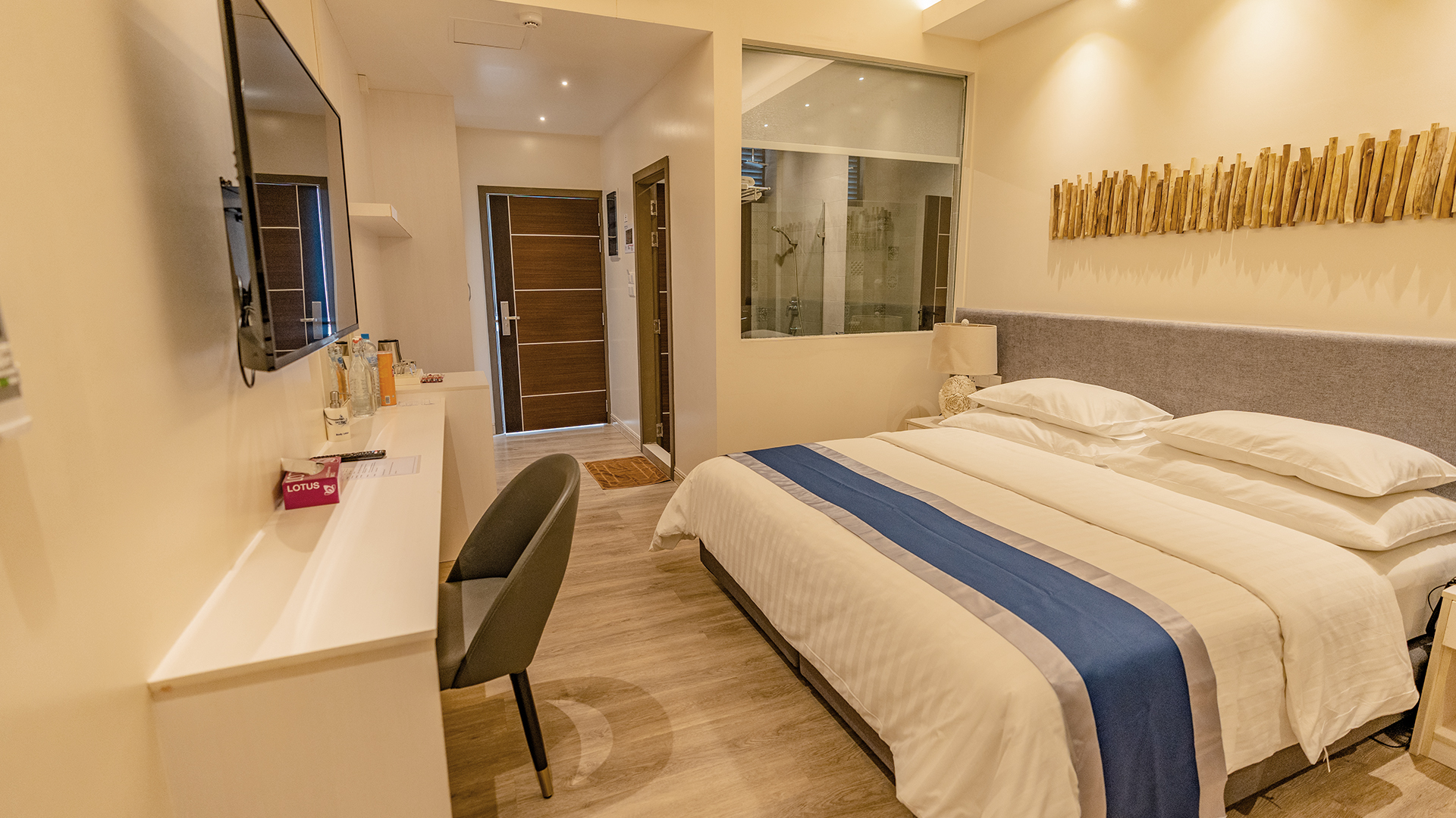 Sky Room 1