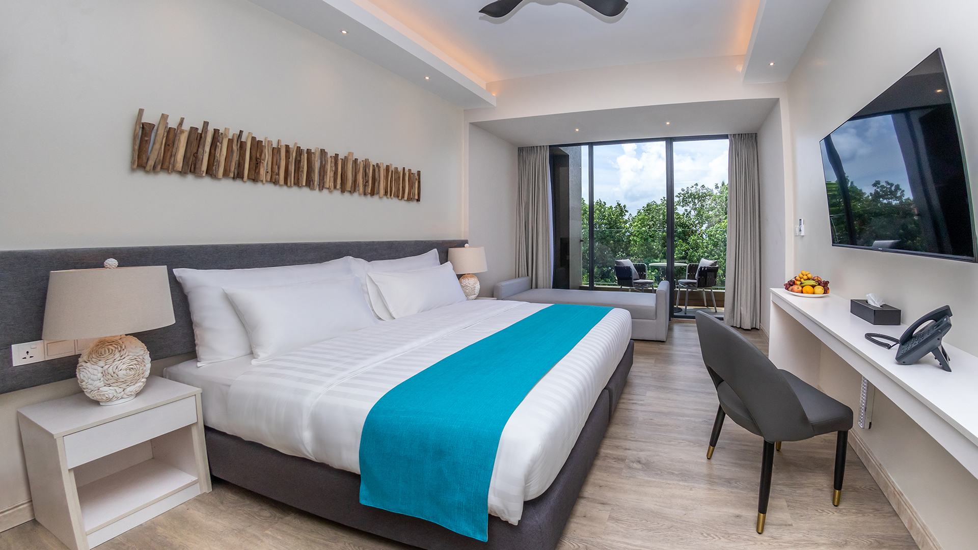 Sky Deluxe Room 6