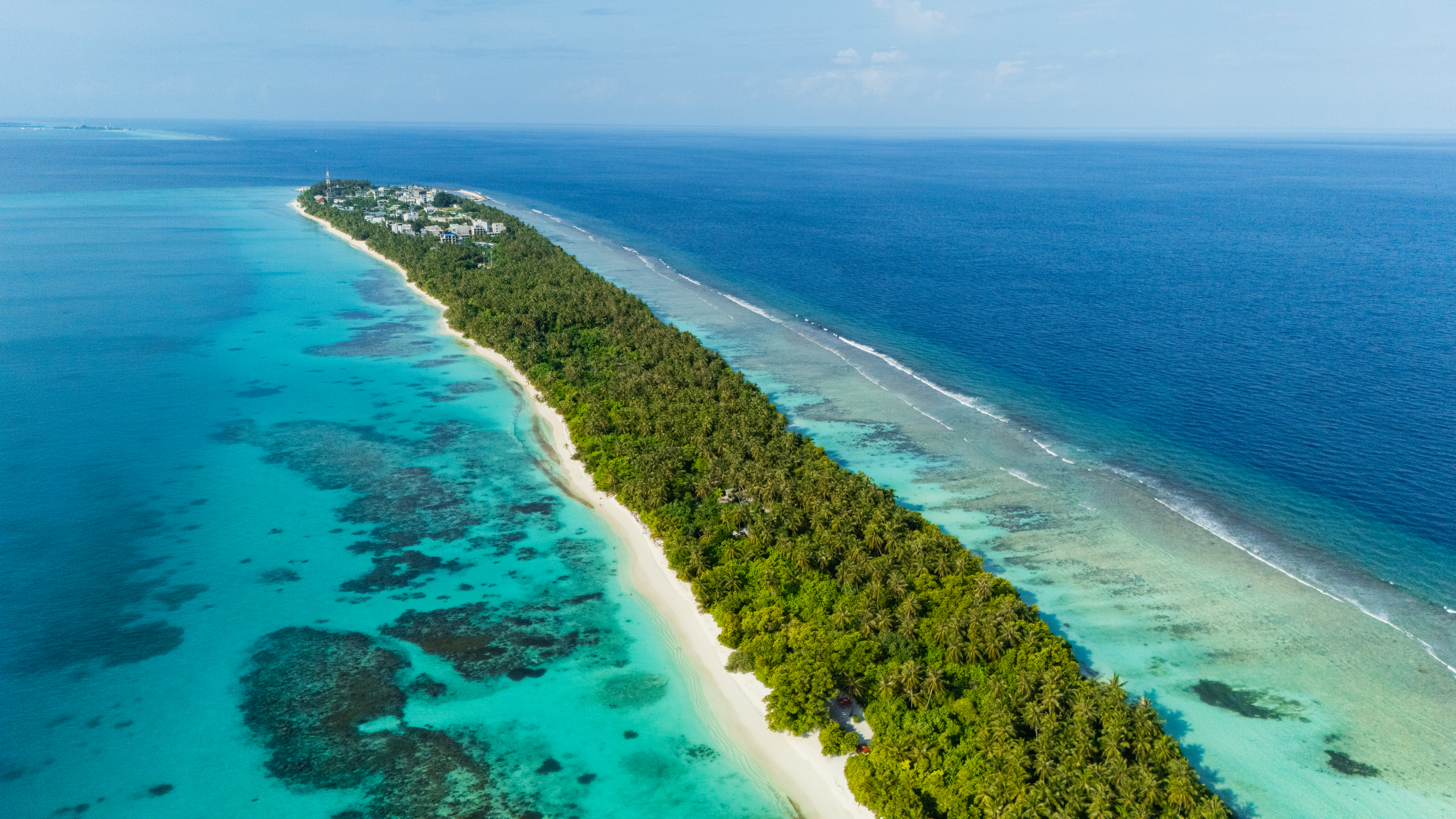 Sky Beach Dhigurah